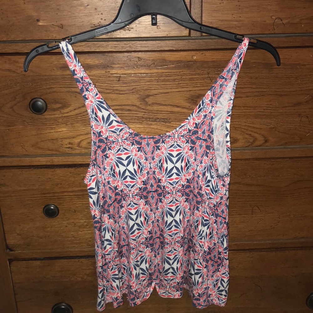 Patriotic Tank with HOT Tulip Opening in Back